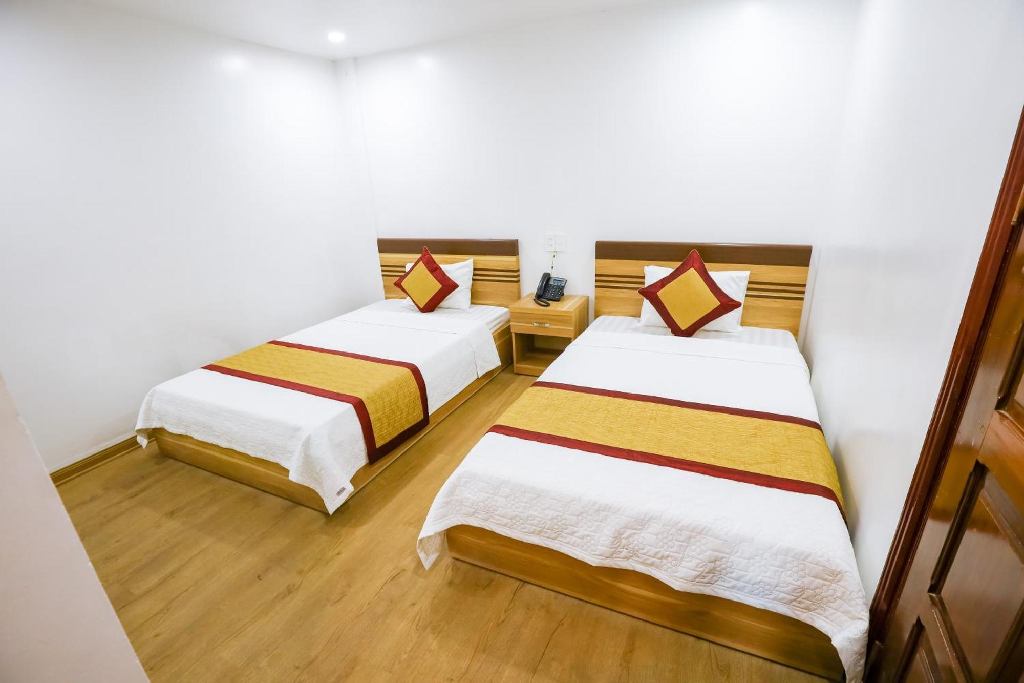 Khach San Kien Ngoc Hotel Dong Khe Sau Exterior foto